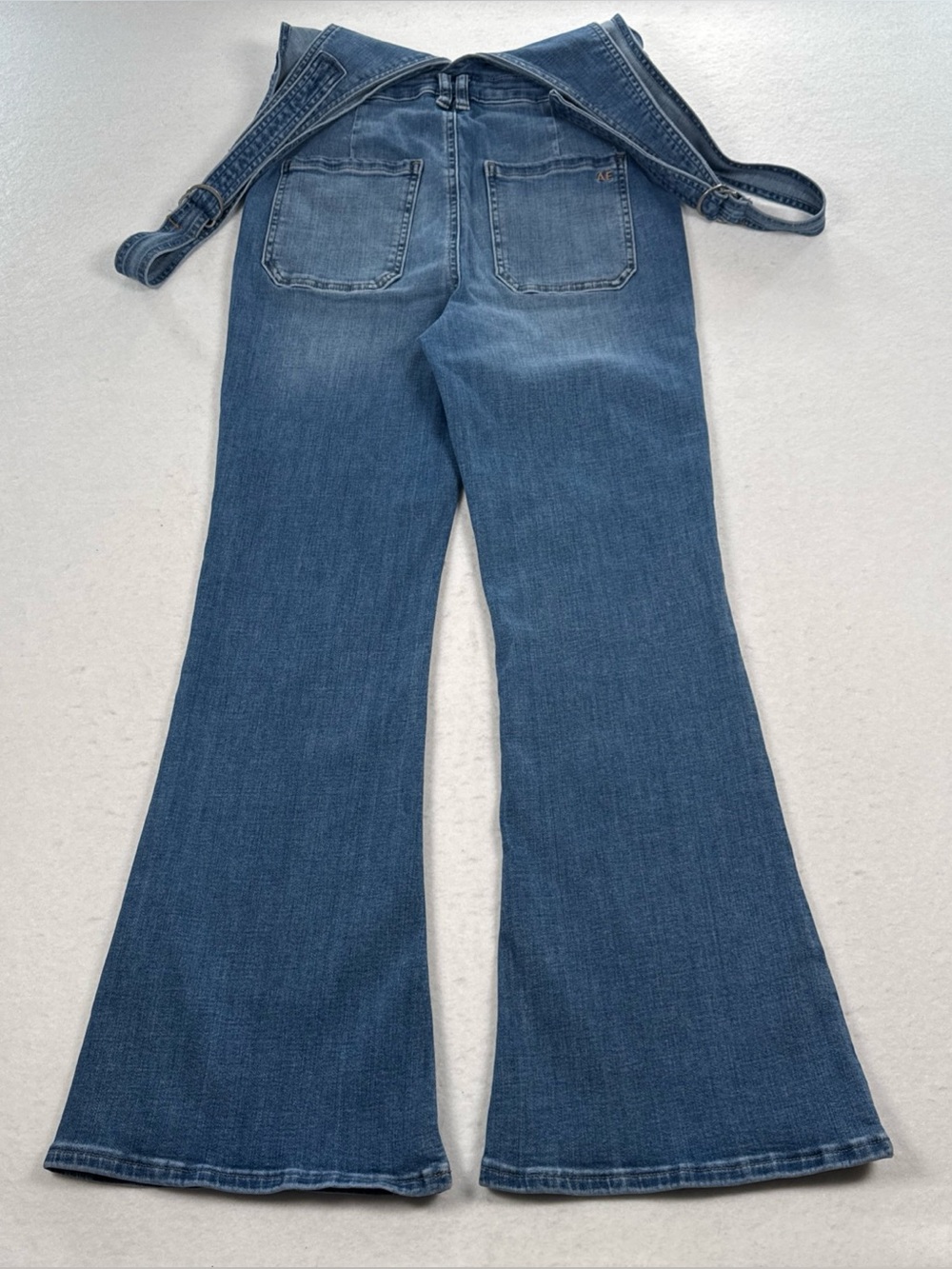 American Eagle Flare Overalls Jean Denim Women’s 10 Short Front Zip Stretch Adj - Picture 3 of 12